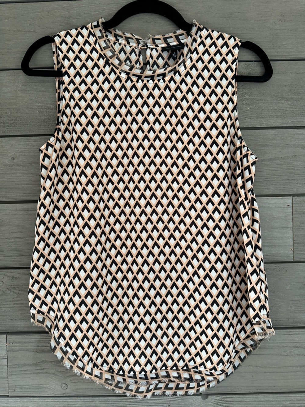 Who What Wear Sleeveless Geometric Print Shell Top Shirt Black Cream Size Small